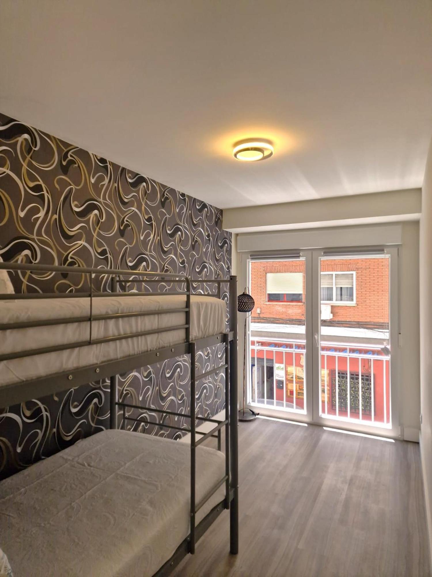 Madrid Suites Exterior photo